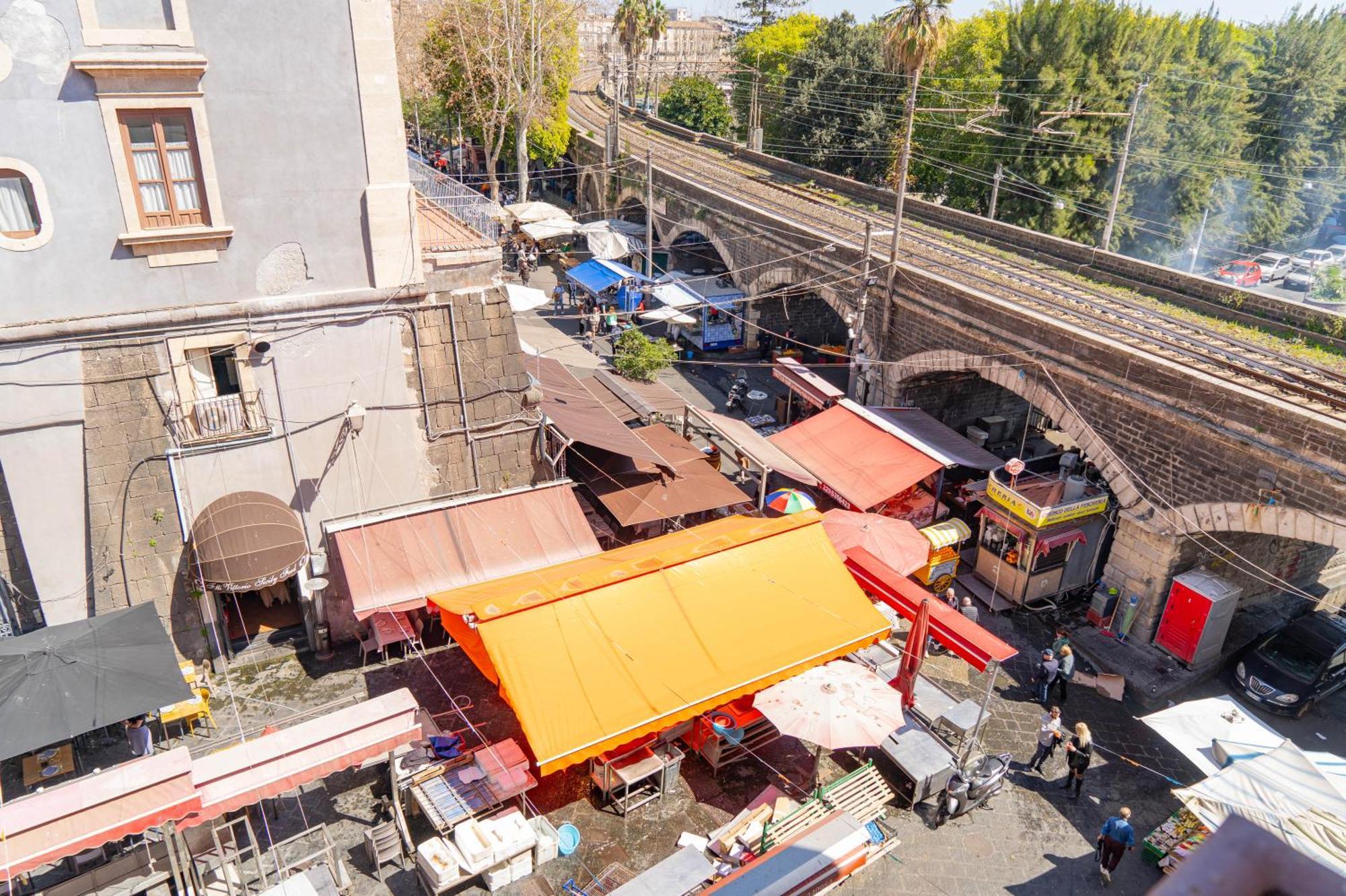 Sicily In Home Centro Catania Pescheria 外观 照片